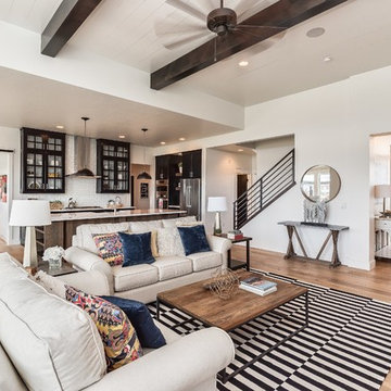 Lake house living room with hardwood floor in Washington